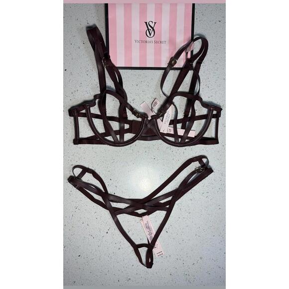 Victoria’s Secret Set Very Sexy Faux Leather Open Bra SZ S & Panty Sz XS NWT - Picture 1 of 3